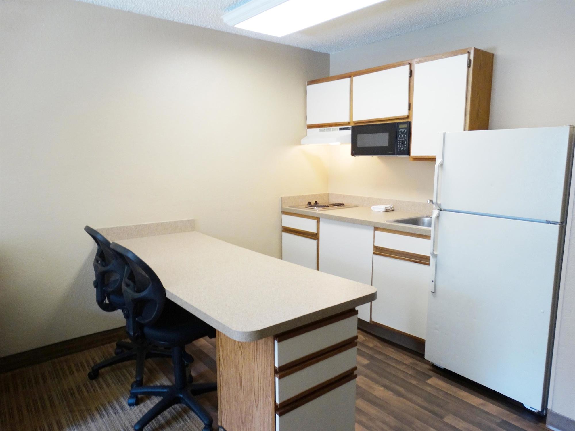 Extended Stay America Select Suites - Denver - Tech Center South - Greenwood Village Сентениал Екстериор снимка