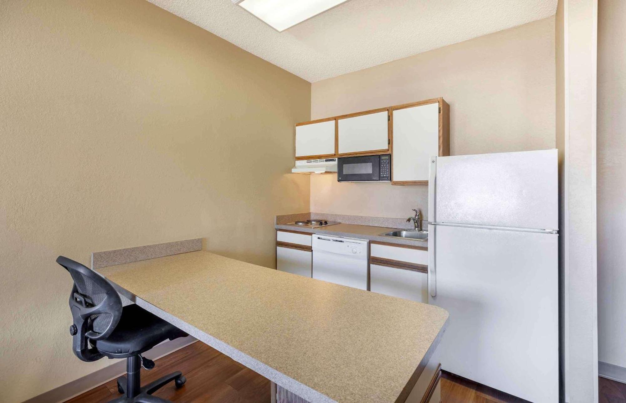 Extended Stay America Select Suites - Denver - Tech Center South - Greenwood Village Сентениал Екстериор снимка