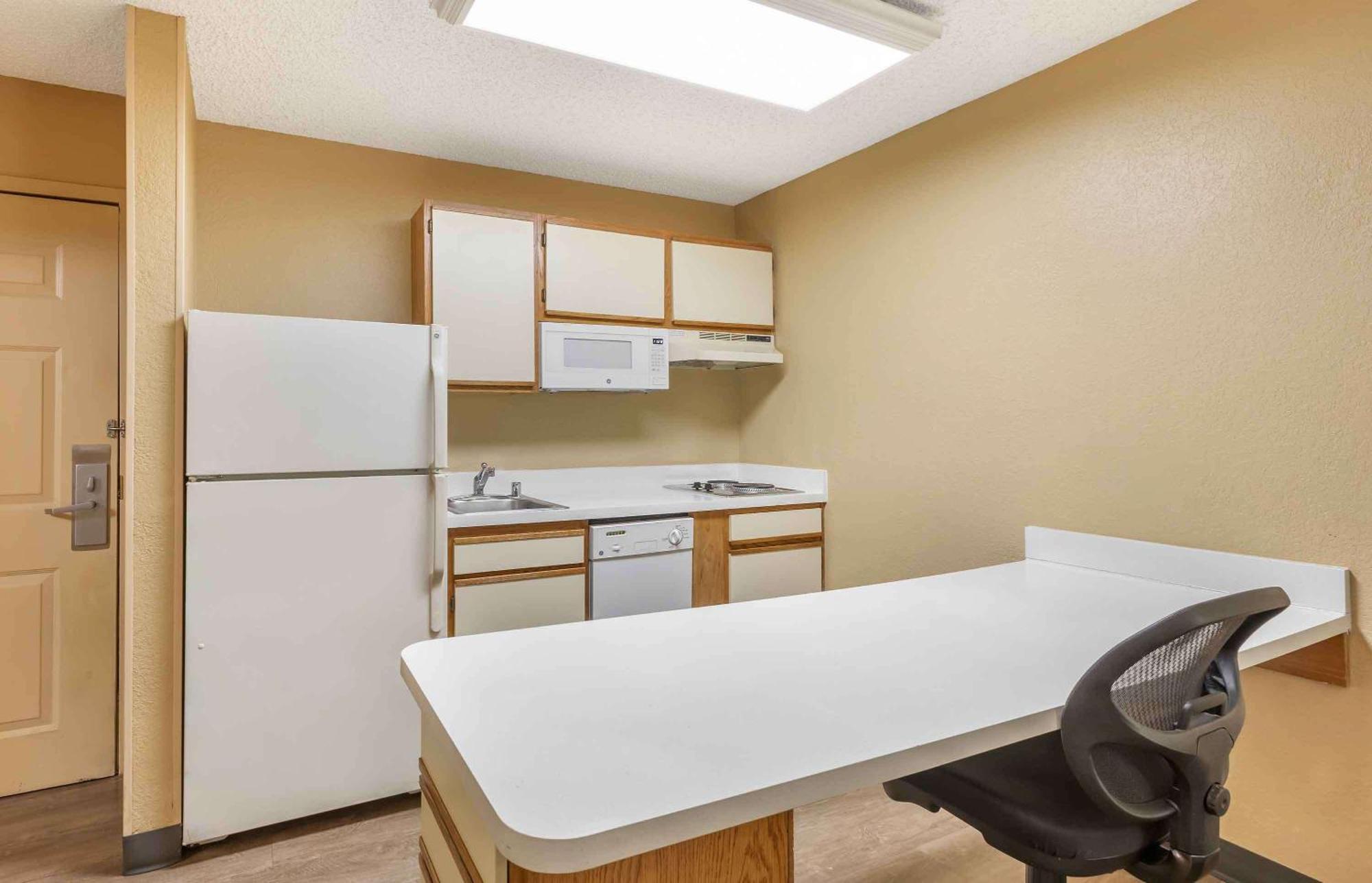 Extended Stay America Select Suites - Denver - Tech Center South - Greenwood Village Сентениал Екстериор снимка